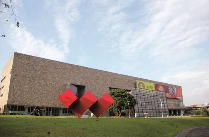 美術館 穿著規定