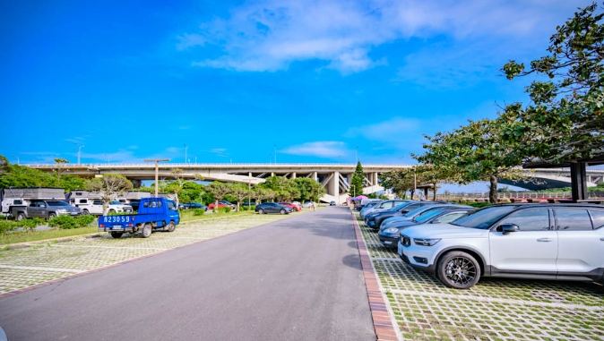 新豐紅樹林公車 新豐紅樹林公車