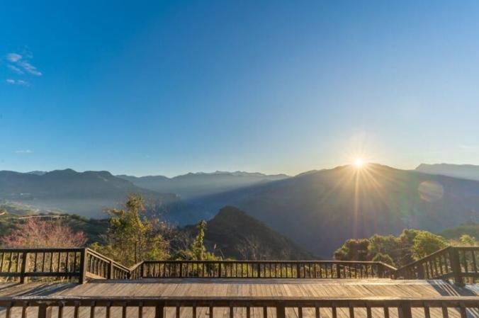 巃頂步道觀日出