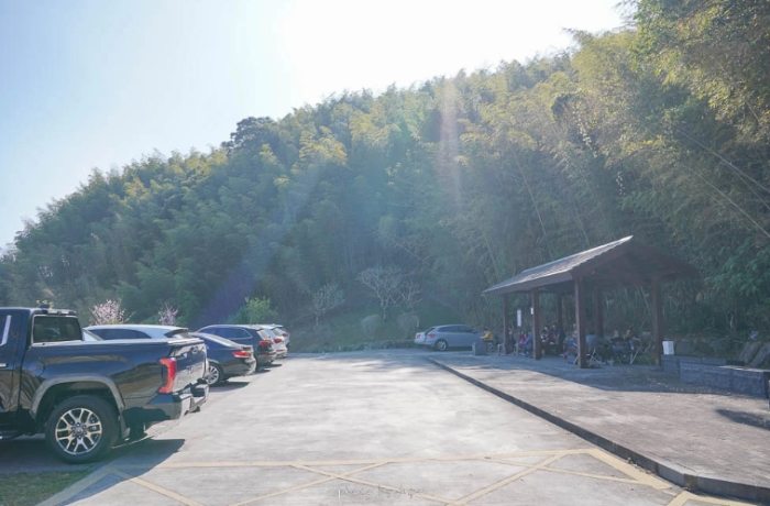 國雲隙頂停車場 國雲隙頂停車場