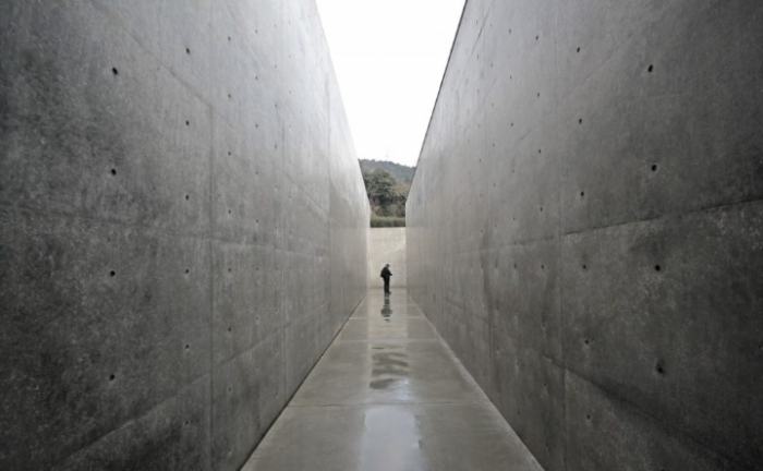 地中美術館接駁車