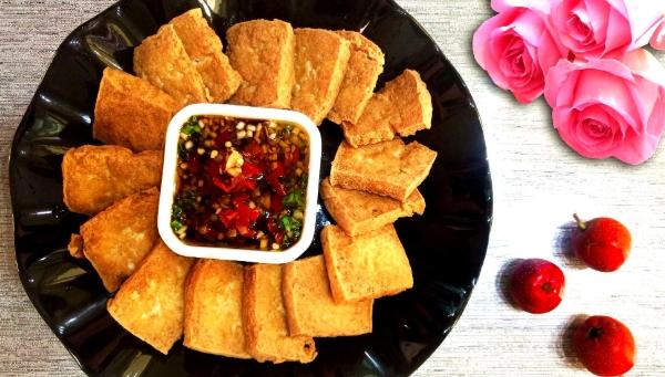 台灣臭豆腐油炸技巧 台灣臭豆腐油炸技巧