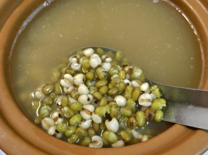 綠豆湯熱量高嗎？揭開熱量真相與健康飲用全指南