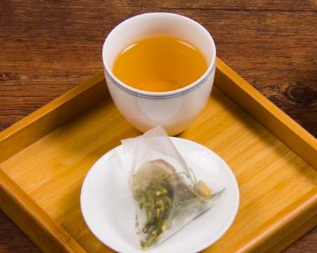 蓮子心甘草茶做法