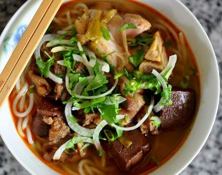 順化必買清單：在地人推薦特產與購物攻略