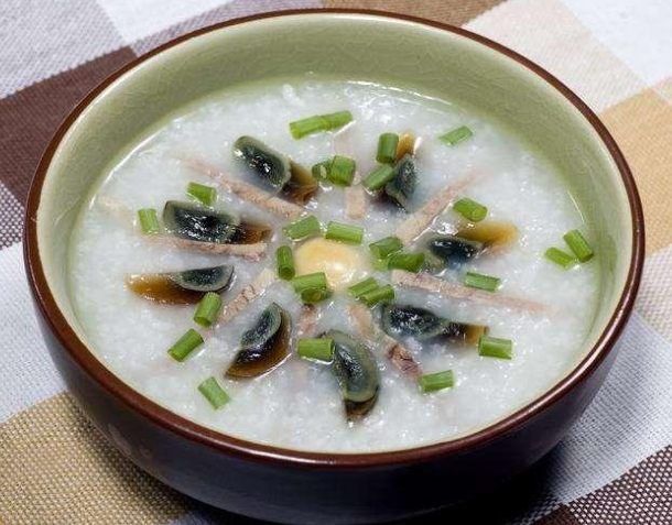 素食皮蛋粥做法
