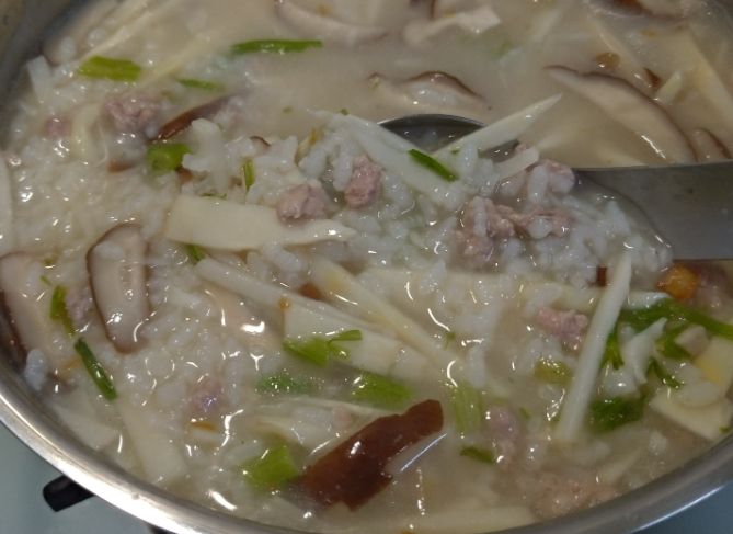 竹筍豬肉粥食譜 竹筍豬肉粥食譜