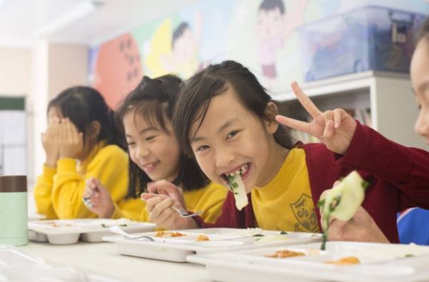 學生早餐吃什麼？營養均衡的快速選擇指南