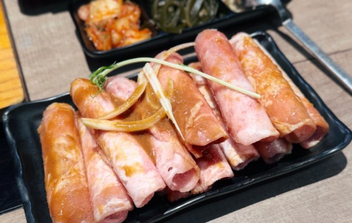 草屯鍋之焱深度評測：湯底秘方與食材新鮮度的極致追求