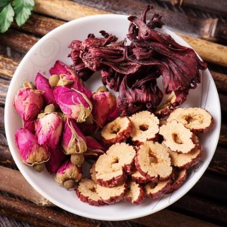 洛神花冰糖功效 洛神花冰糖功效