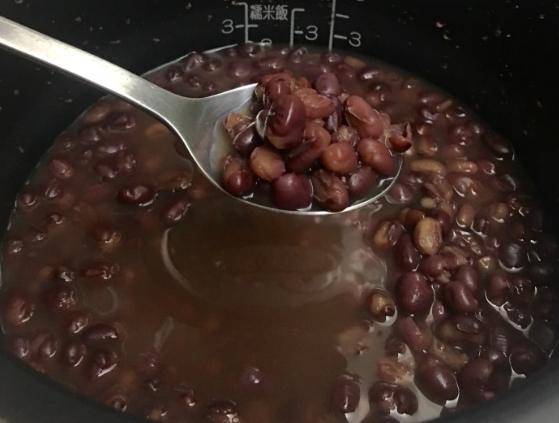 電鍋煮紅豆湯技巧 電鍋煮紅豆湯技巧