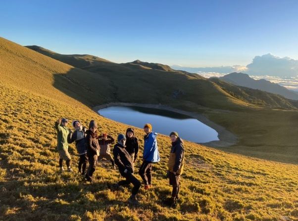 嘉明湖登山時間 嘉明湖登山時間