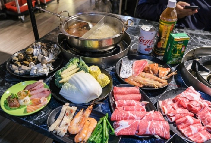 海鮮火鍋吃到飽台南
