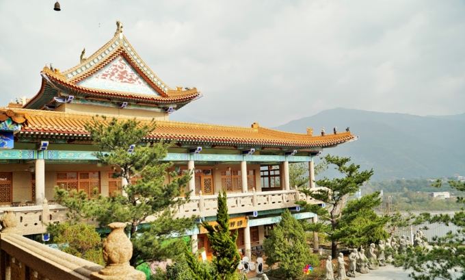 六龜寺廟旅遊 六龜寺廟旅遊