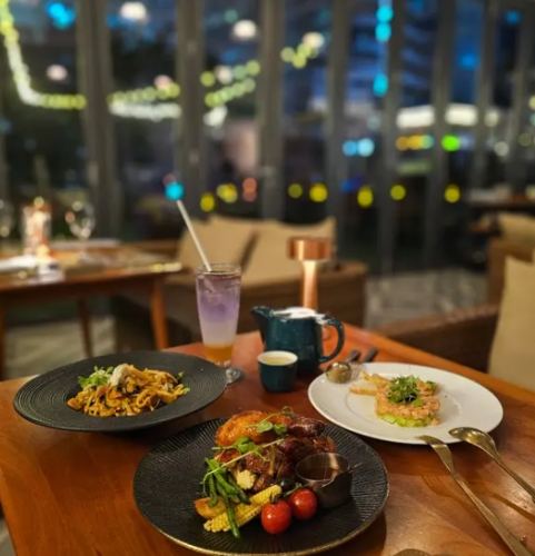 尖沙咀鐘樓附近餐廳 尖沙咀鐘樓附近餐廳