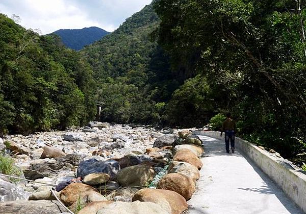 砂卡礑步道 開放
