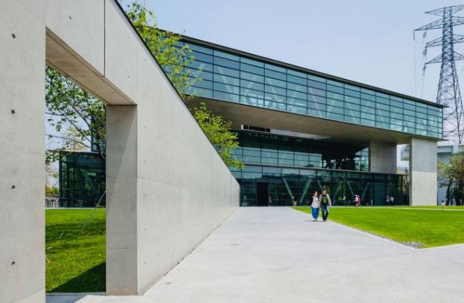 安藤忠雄美術館