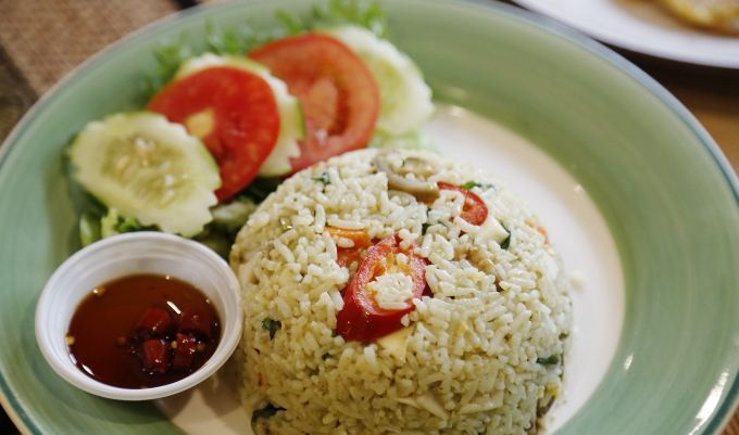 清迈柴迪隆寺附近餐厅