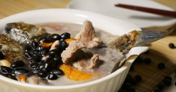 番茄黑豆湯做法 番茄黑豆湯做法