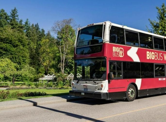 加拿大东西岸旅游