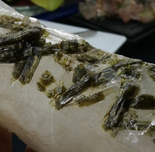 碧璽原礦好處 碧璽原礦好處