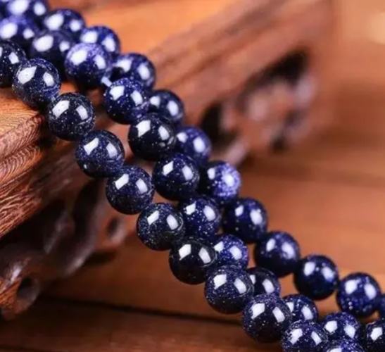 左右手水晶佩戴 左右手水晶佩戴