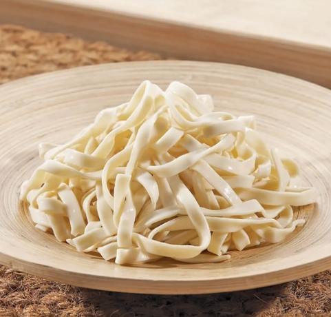 熟麵條熱量終極指南：計算技巧與低卡吃法大公開