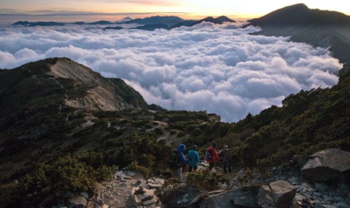 嘉明湖登山時間 嘉明湖登山時間