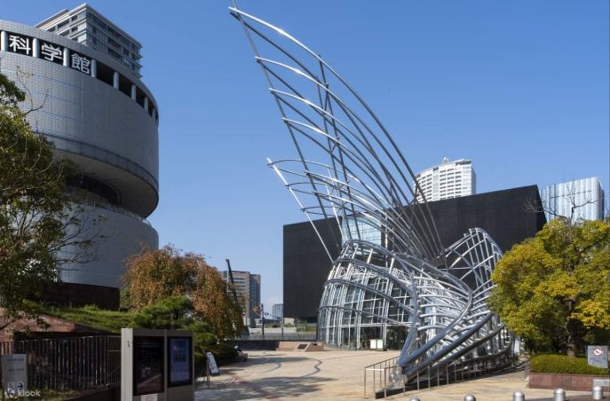 大阪国立国际美术馆馆藏