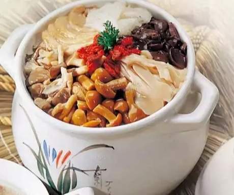 八珍湯什麼時候喝