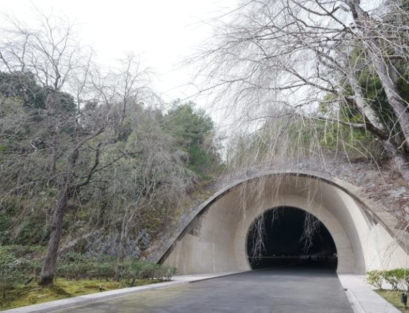 美秀美術館自駕路線