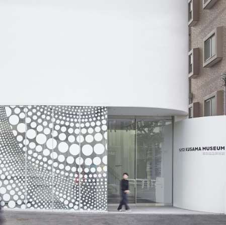 京都市京瓷美術館草間彌生