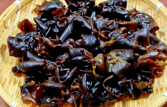 黑木耳禁忌人群