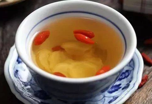 西洋參泡水好處