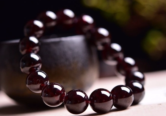 石榴石能量睡眠