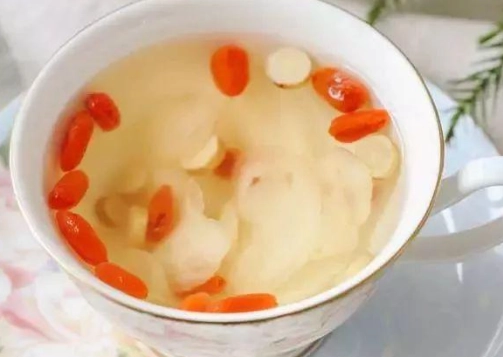 西洋參泡水好處