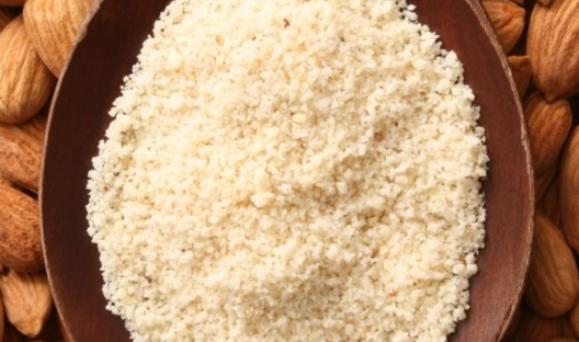 杏仁粉飲品製作