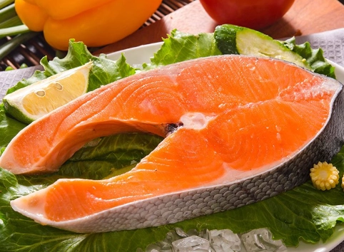 鮭魚一天吃多少克