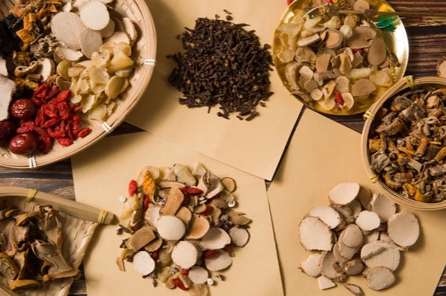 廿四味誰不能喝 廿四味誰不能喝