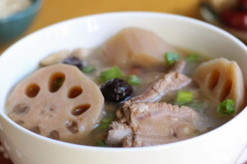 豬骨湯 做法 豬骨湯 做法