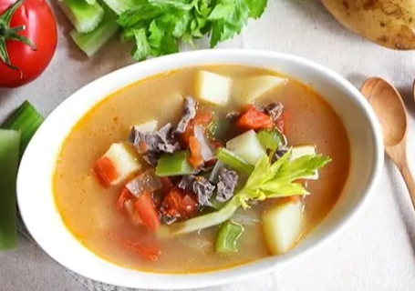 洋蔥薯仔湯 食譜