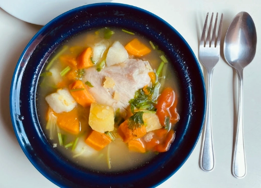 蕃茄薯仔洋蔥紅蘿蔔湯 做法