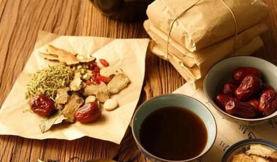 柴胡黃芩湯副作用 柴胡黃芩湯副作用