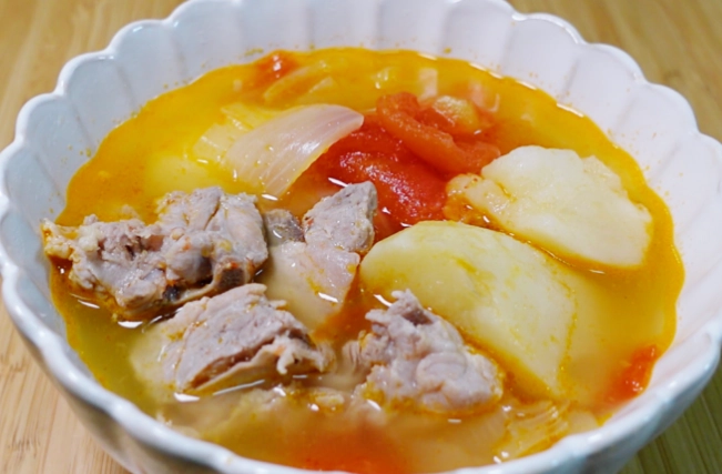 蕃茄薯仔湯做法 蕃茄薯仔湯做法