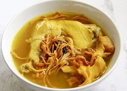 蟲草花雞湯功效