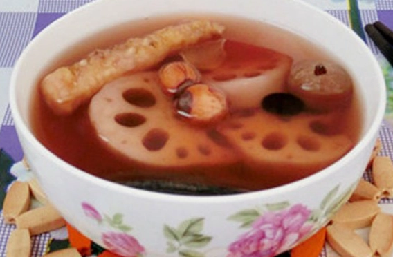 黑豆莲藕湯功效 黑豆莲藕湯功效