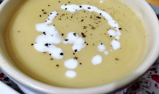 洋蔥薯仔湯 食譜