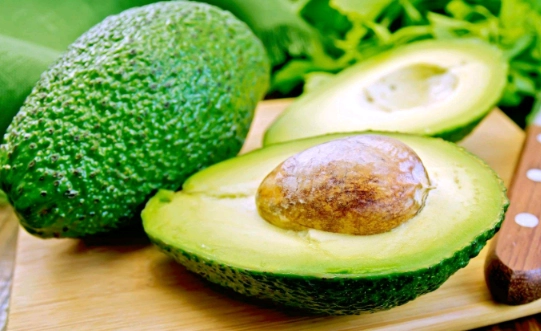 牛油果不能和什麼吃