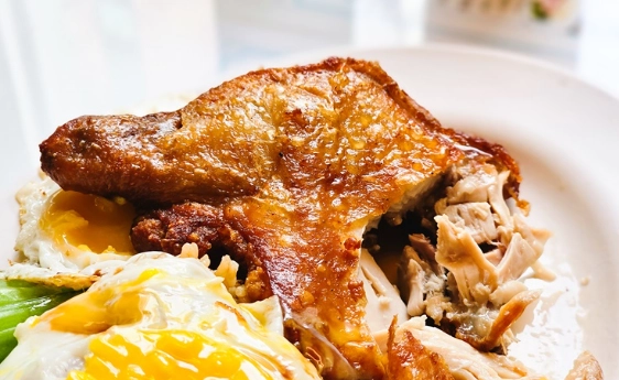 雞腿飯台北餐廳