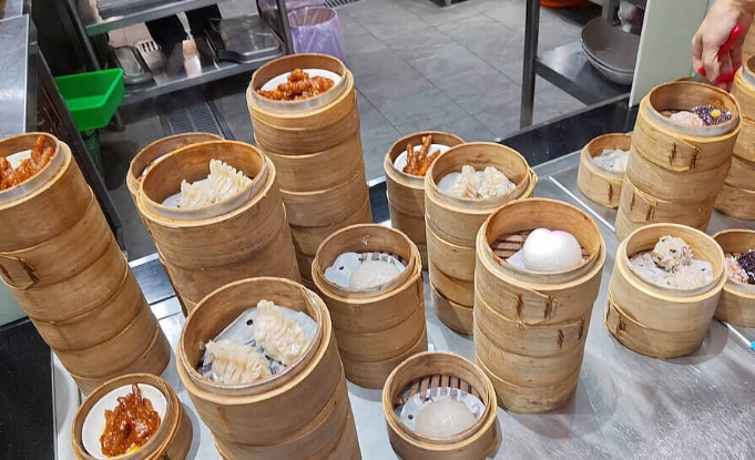 蘆洲港飲吃到飽